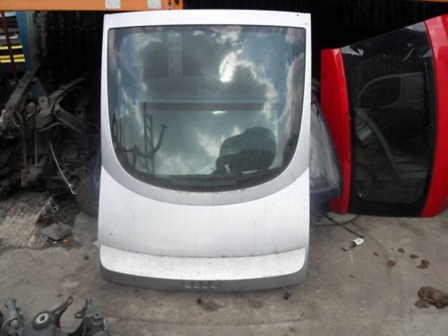 Rescued attachment Audi TT Boot Lid.jpg